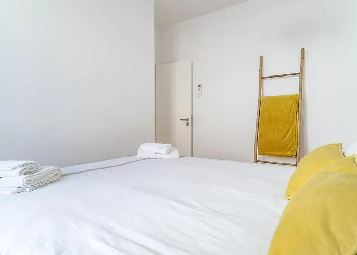 The Light House * Nazaré